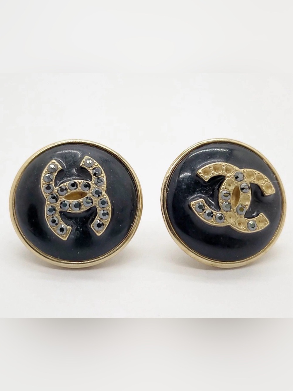 CHANEL AUTHENTIC Black Enamel and Gold CC Logo Button Earrings